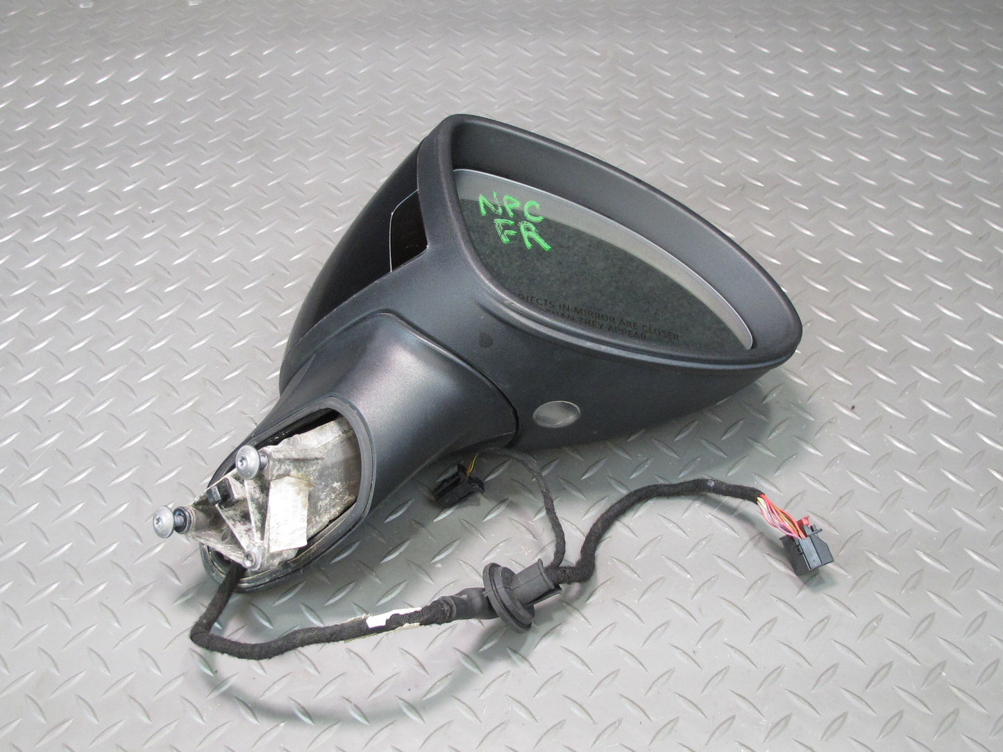 2011-2014 Porsche Cayenne 958 Exterior Right Side Rear View Mirror W/ Blind Spot