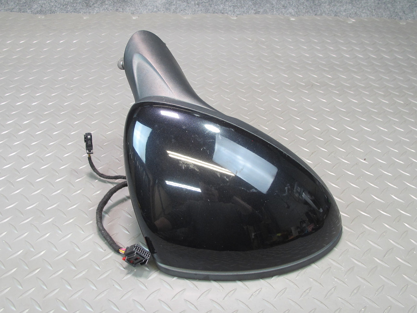 2011-2014 Porsche Cayenne 958 Exterior Right Side Rear View Mirror W/ Blind Spot