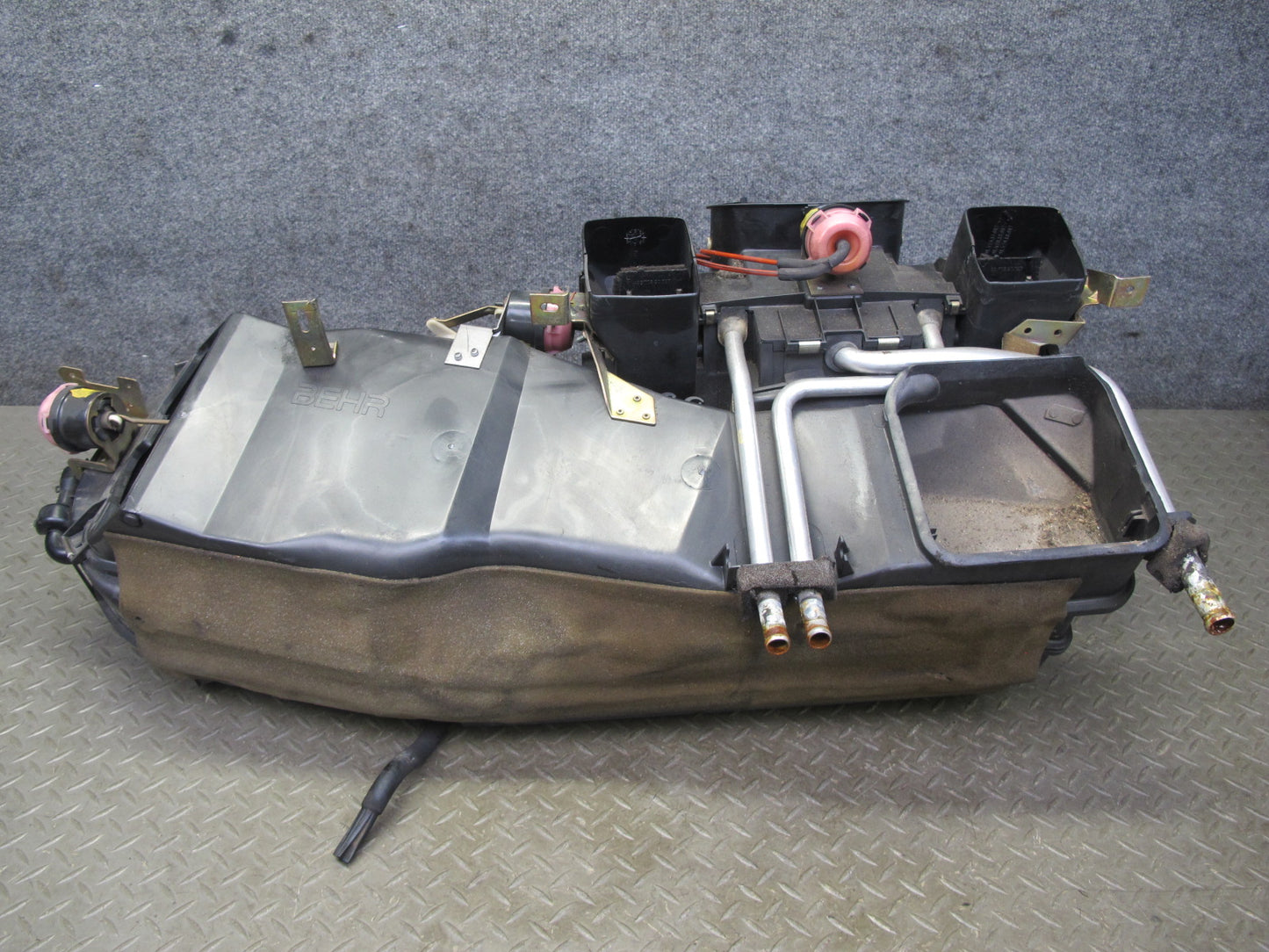 82-85 Mercedes W123 300D A/C Air Condition Evaporator Heater Climate Box OEM