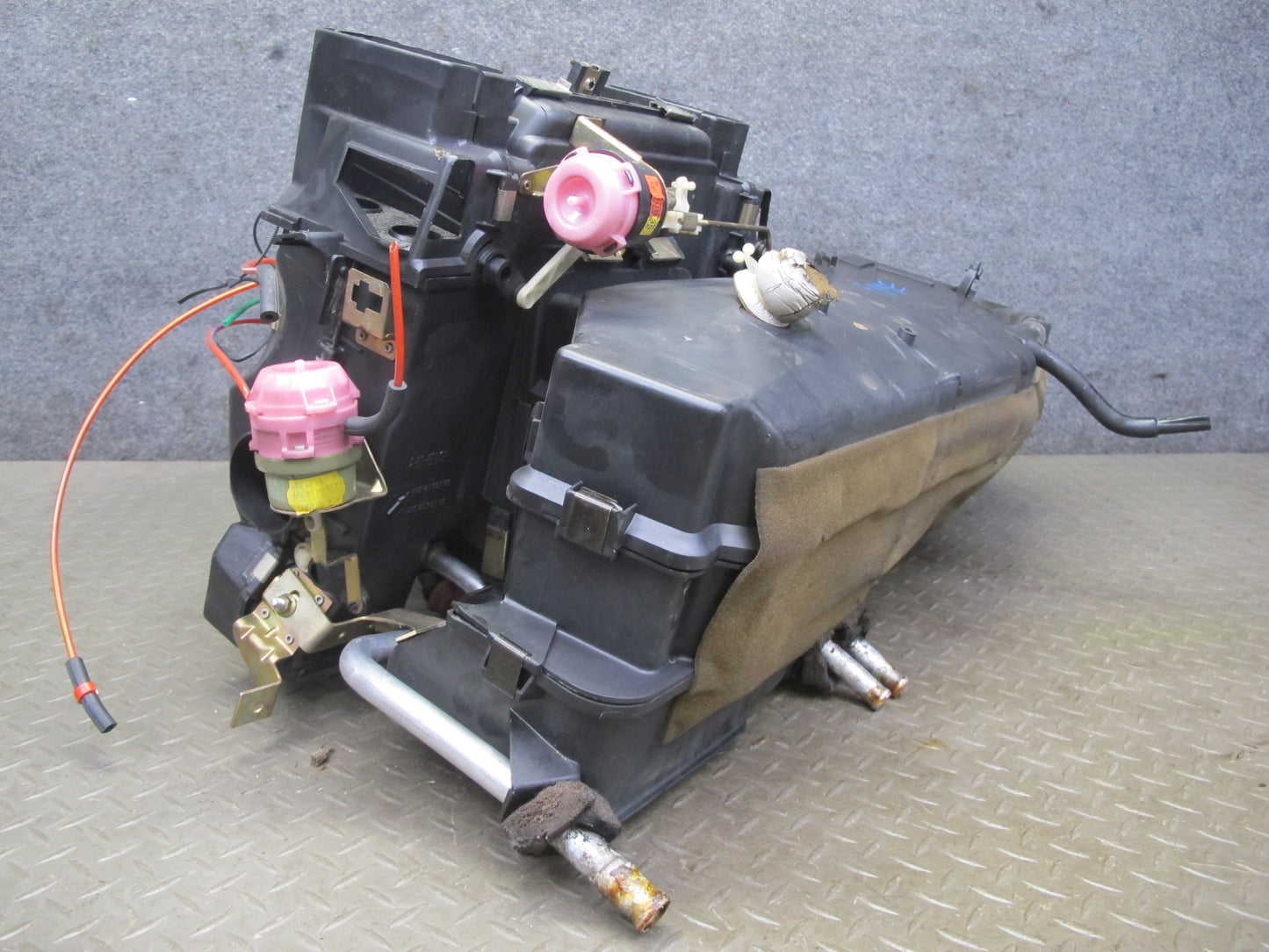 82-85 Mercedes W123 300D A/C Air Condition Evaporator Heater Climate Box OEM