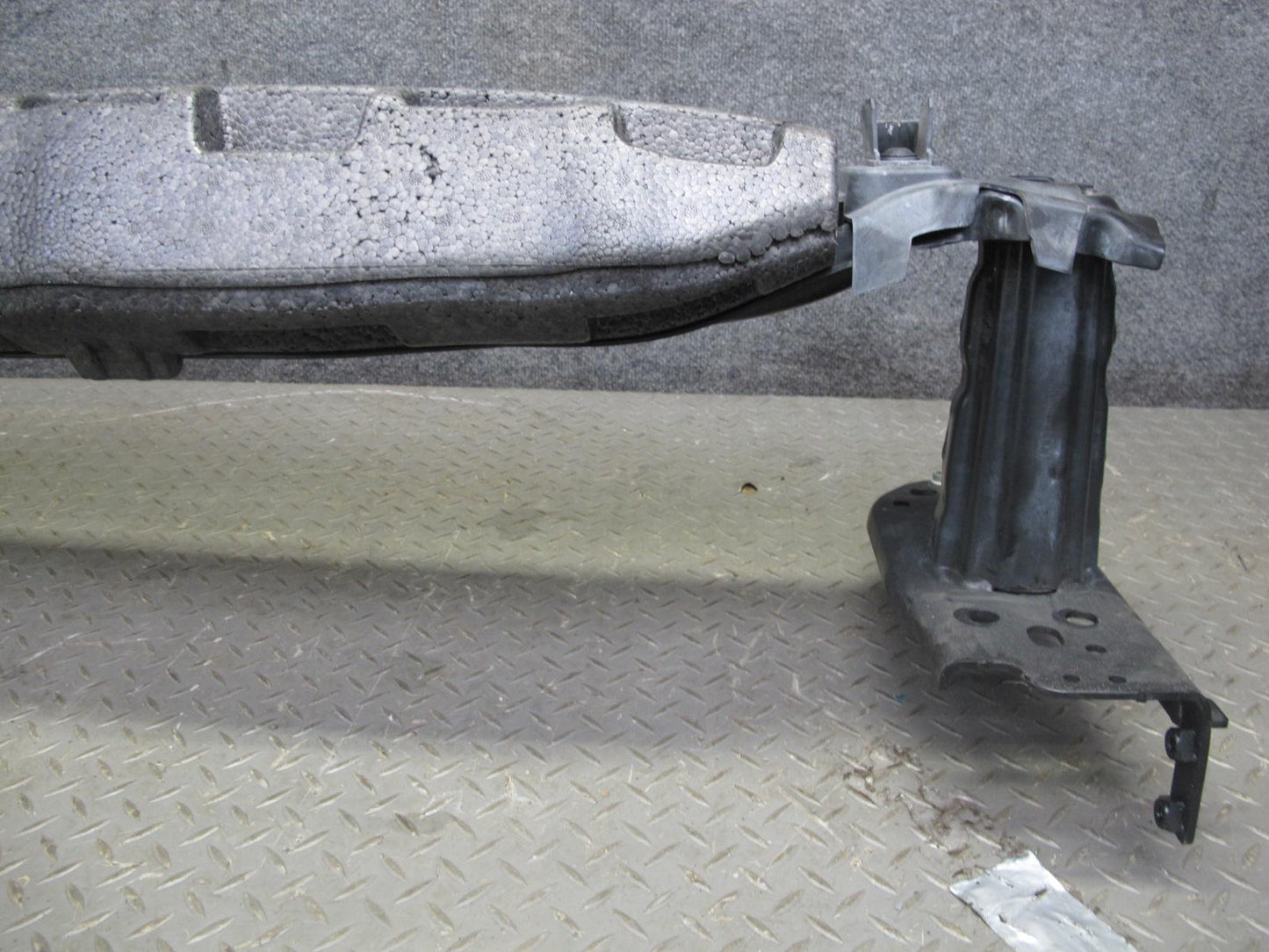 2011-2018 Porsche Cayenne 958 Front Bumper Impact Reinforcement Bar W/ Foam