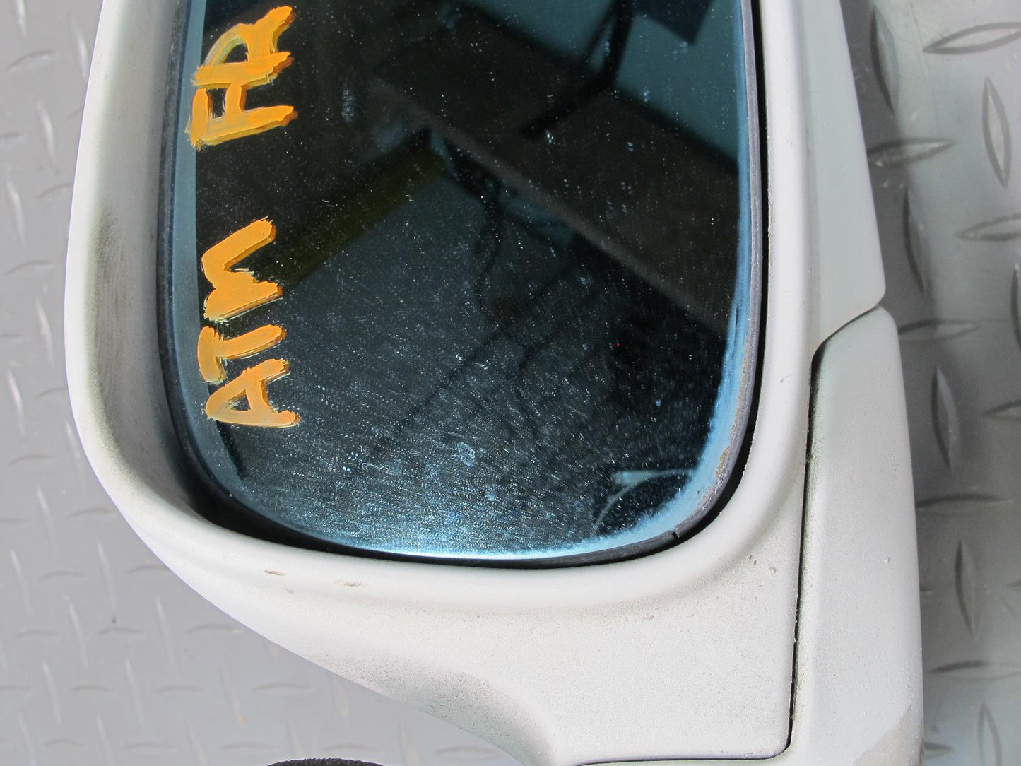 96-98 Toyota MARK2 JZX100 Tourer Front Right Door Exterior Side View Mirror OEM