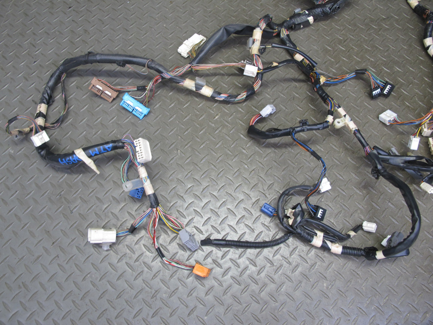 96-97 Toyota MARK2 JZX100 Tourer S A/T Dashboard Dash Wire Wiring Harness OEM