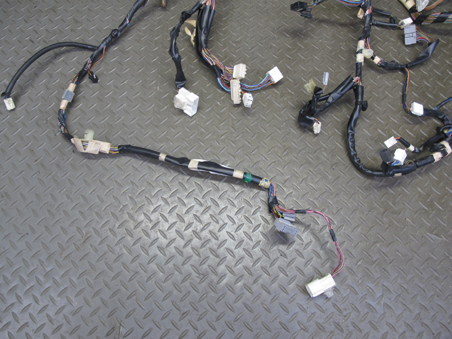 96-97 Toyota MARK2 JZX100 Tourer S A/T Dashboard Dash Wire Wiring Harness OEM