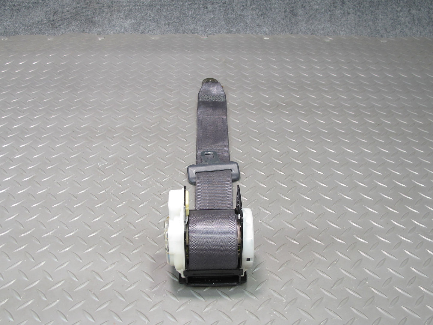 96-00 TOYOTA CHASER MARK 2 JZX100 REAR RIGHT CENTER LEFT SIDE SEATBELT RETRACTOR SET OEM