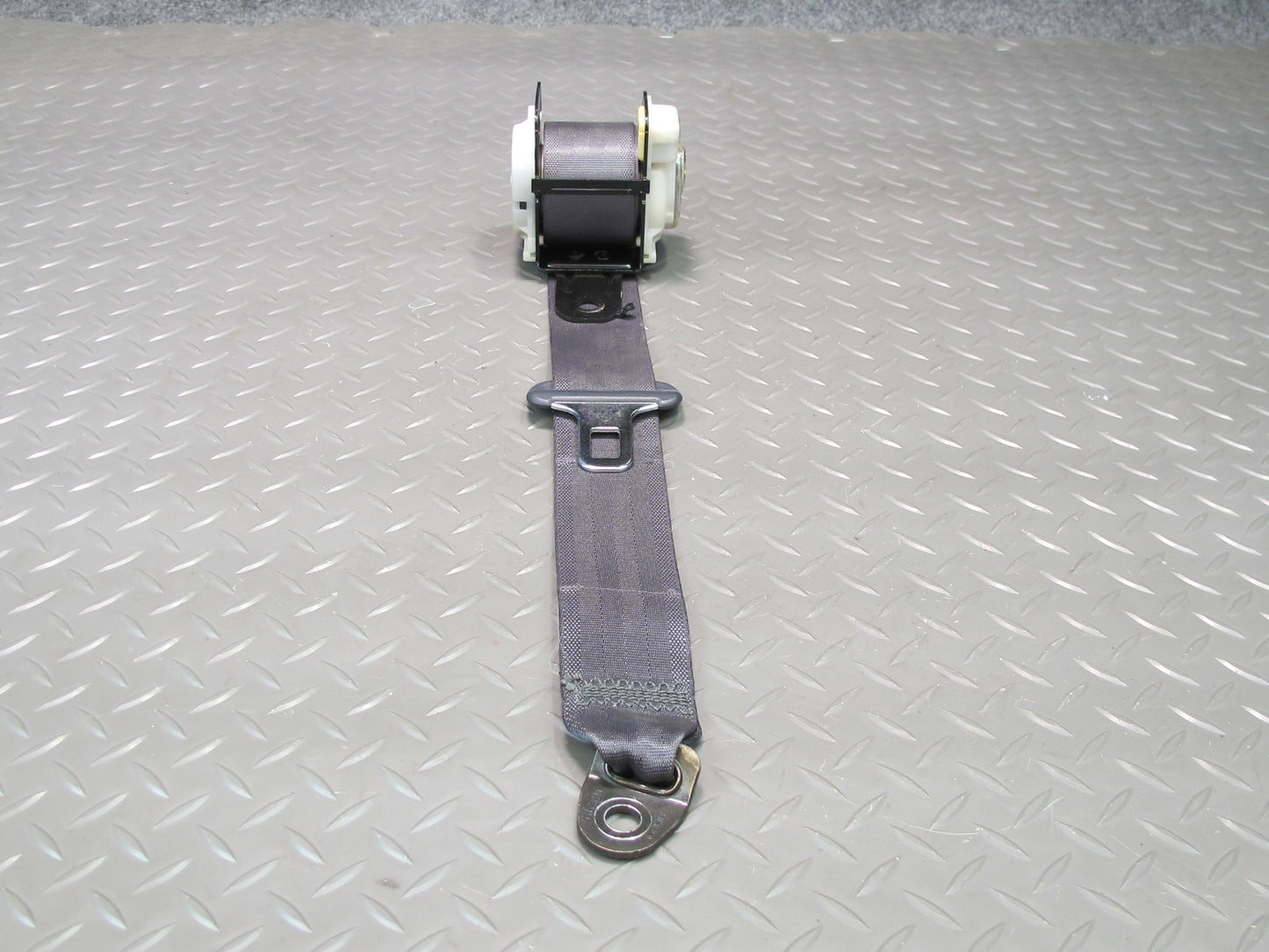 96-00 TOYOTA CHASER MARK 2 JZX100 REAR RIGHT CENTER LEFT SIDE SEATBELT RETRACTOR SET OEM