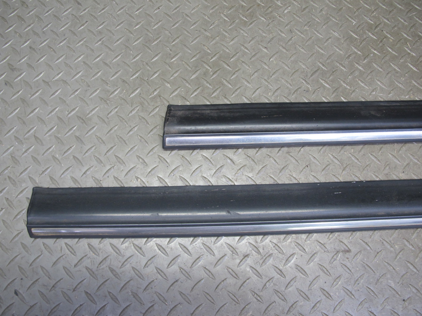 75-85 Mercedes W123 300D Sedan 16pcs Exterior Chrome Trim Cover Molding Set OEM