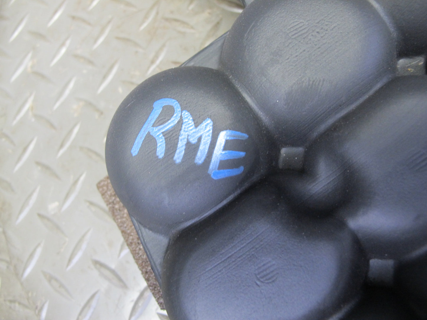 77-85 Mercedes W123 300D Vacuum Reservoir Tank 1238001419 OEM