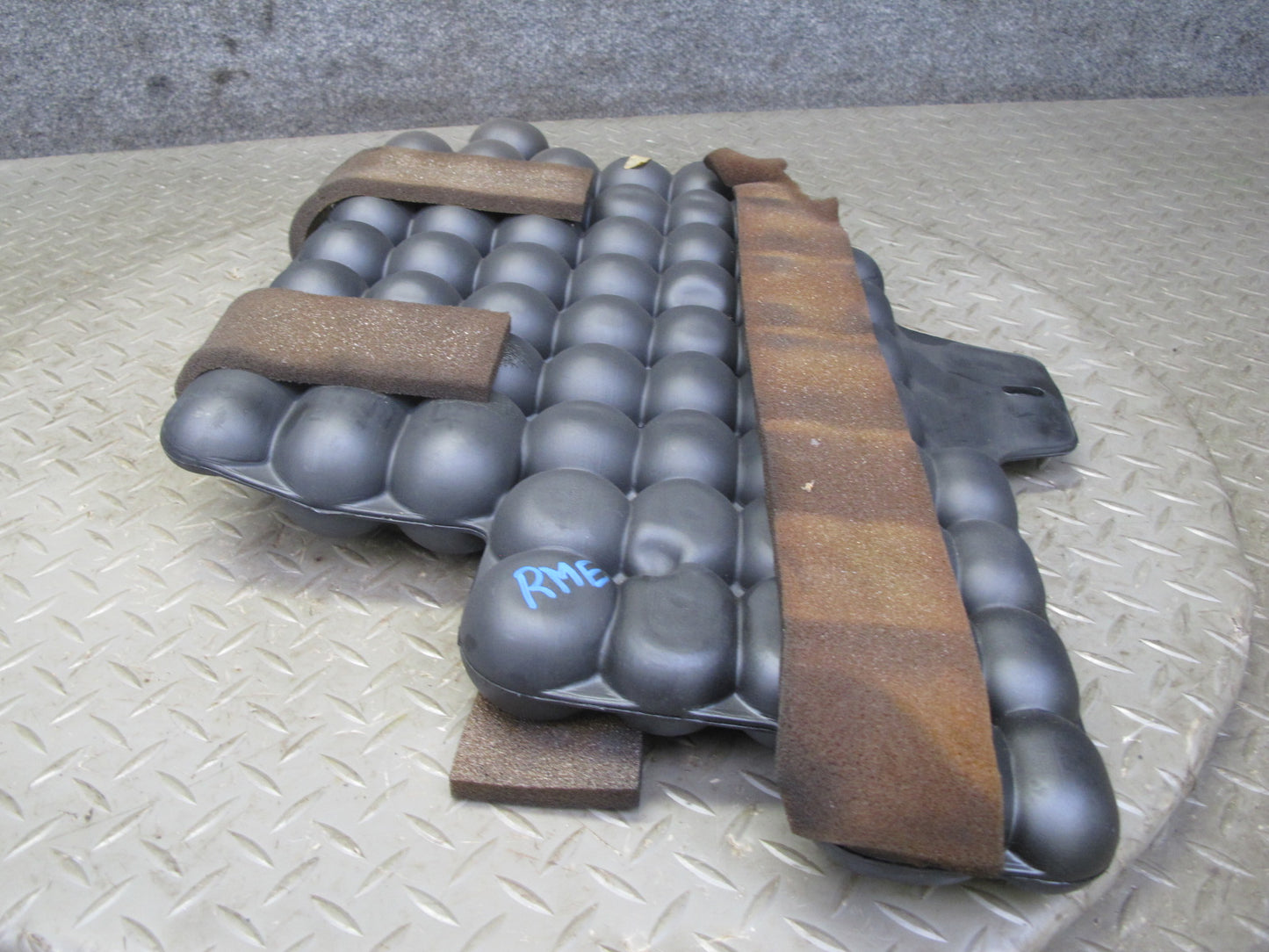 77-85 Mercedes W123 300D Vacuum Reservoir Tank 1238001419 OEM