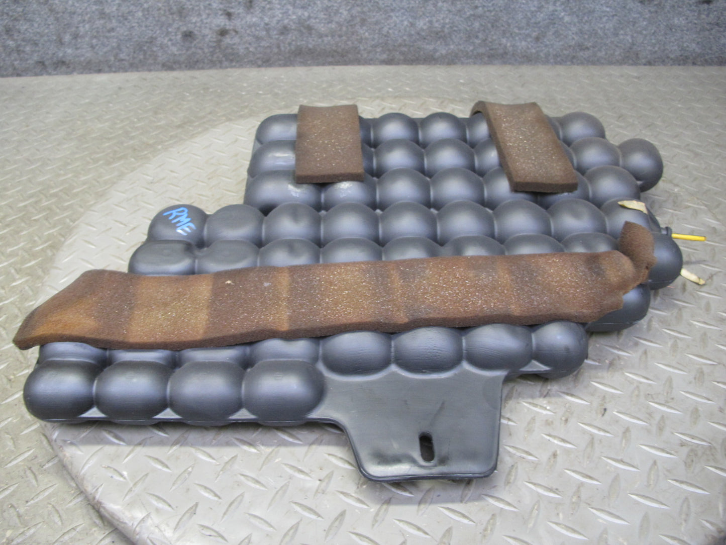 77-85 Mercedes W123 300D Vacuum Reservoir Tank 1238001419 OEM