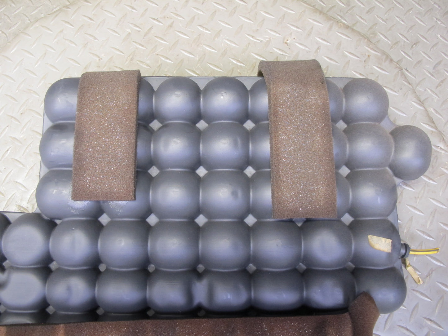 77-85 Mercedes W123 300D Vacuum Reservoir Tank 1238001419 OEM