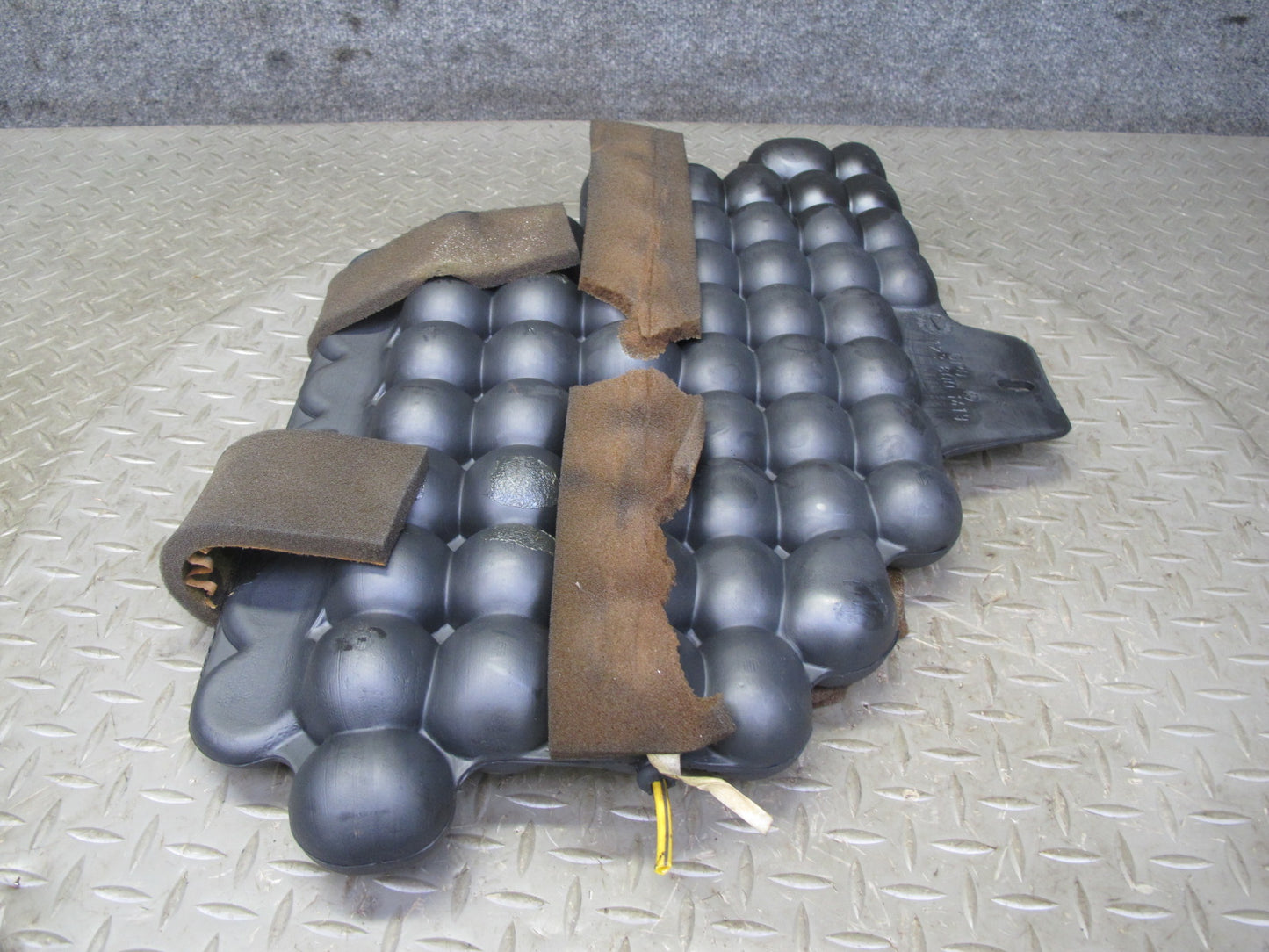 77-85 Mercedes W123 300D Vacuum Reservoir Tank 1238001419 OEM