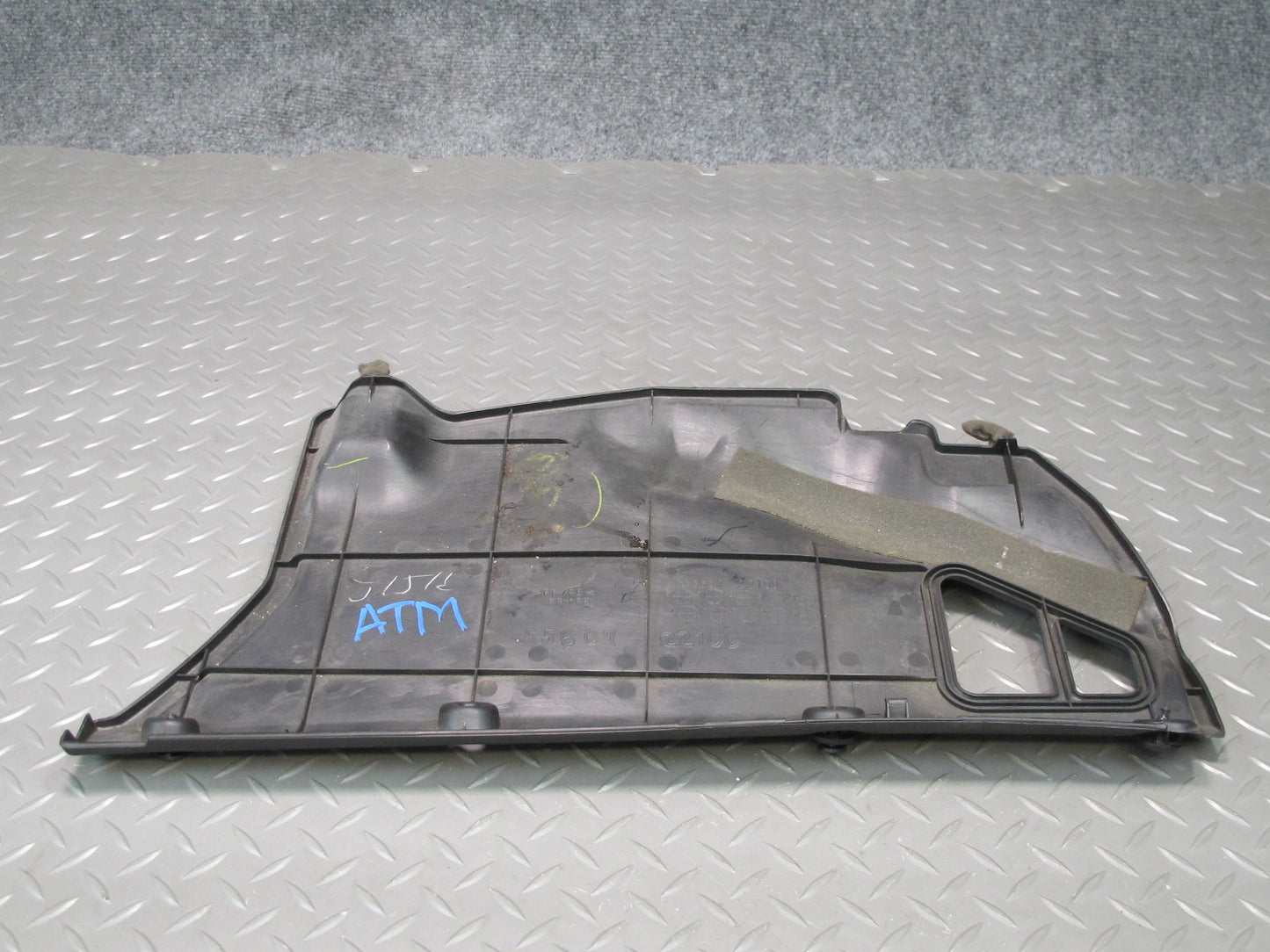 96-00 Toyota MARK2 JZX100 Under Dash Trim Cover Panel 55607-22100 OEM