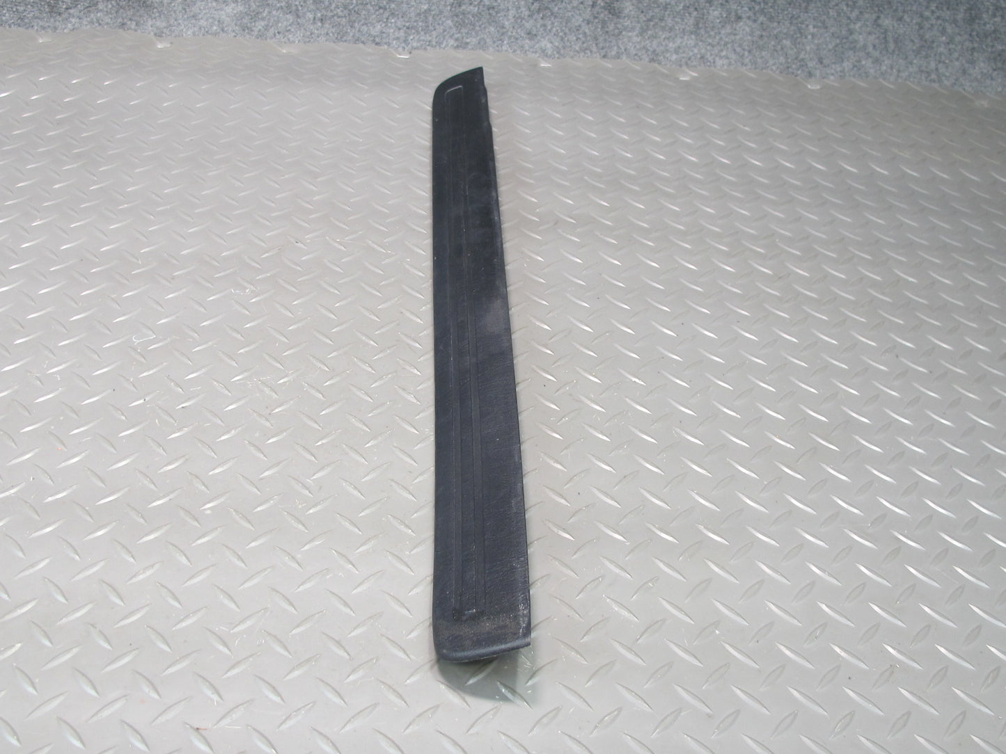 96-00 Toyota MARK2 JZX100 Set of 4 Front & Rear Door Scuff Sill Plate Trim OEM