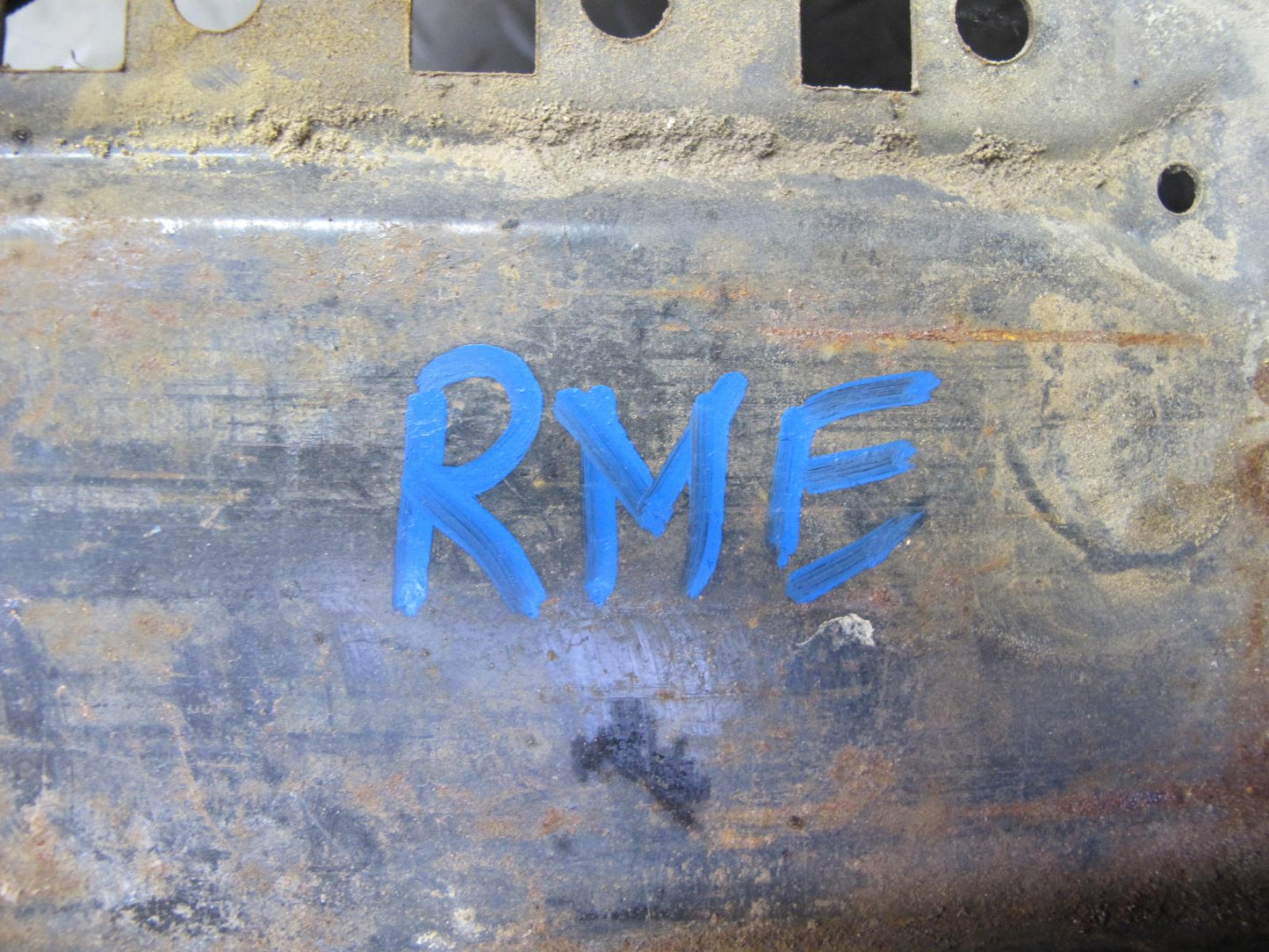 77-85 Mercedes W123 300D Sedan Battery Tray w Mount OEM