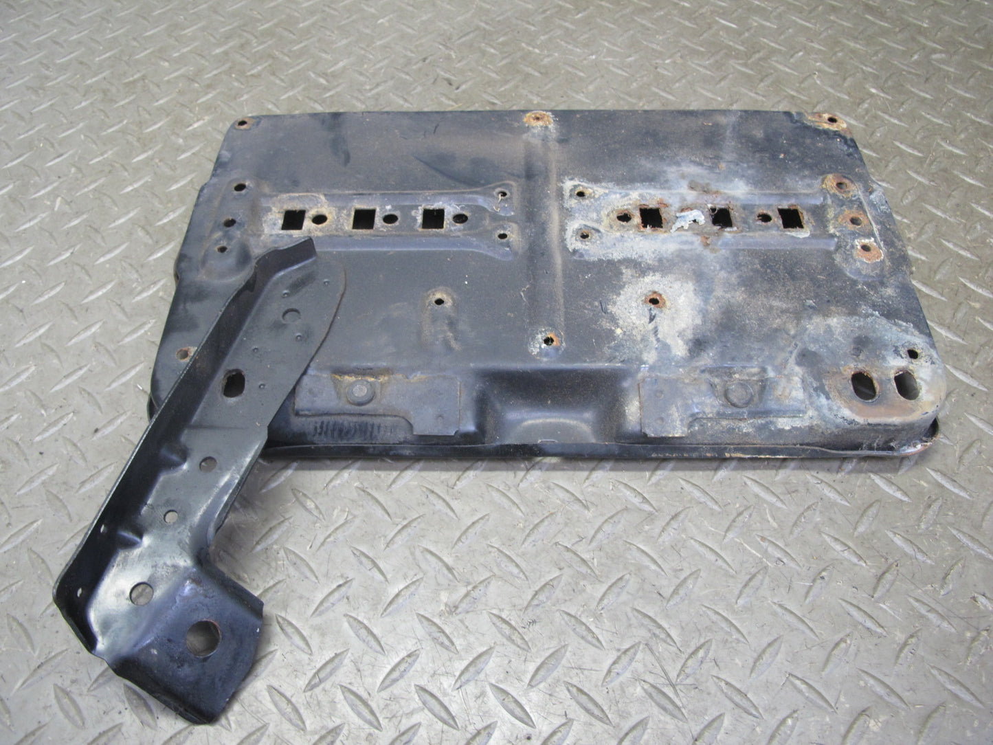 77-85 Mercedes W123 300D Sedan Battery Tray w Mount OEM