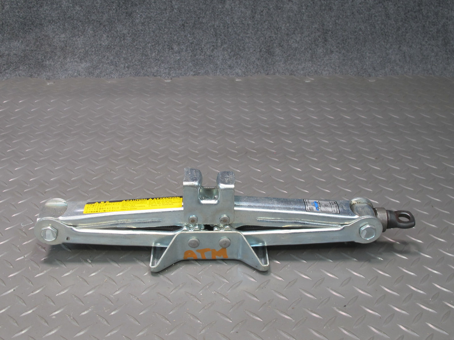 96-00 Toyota MARK2 JZX100 Spare Tire Lift Jack Wrench Stopper Tool KIT Set OEM