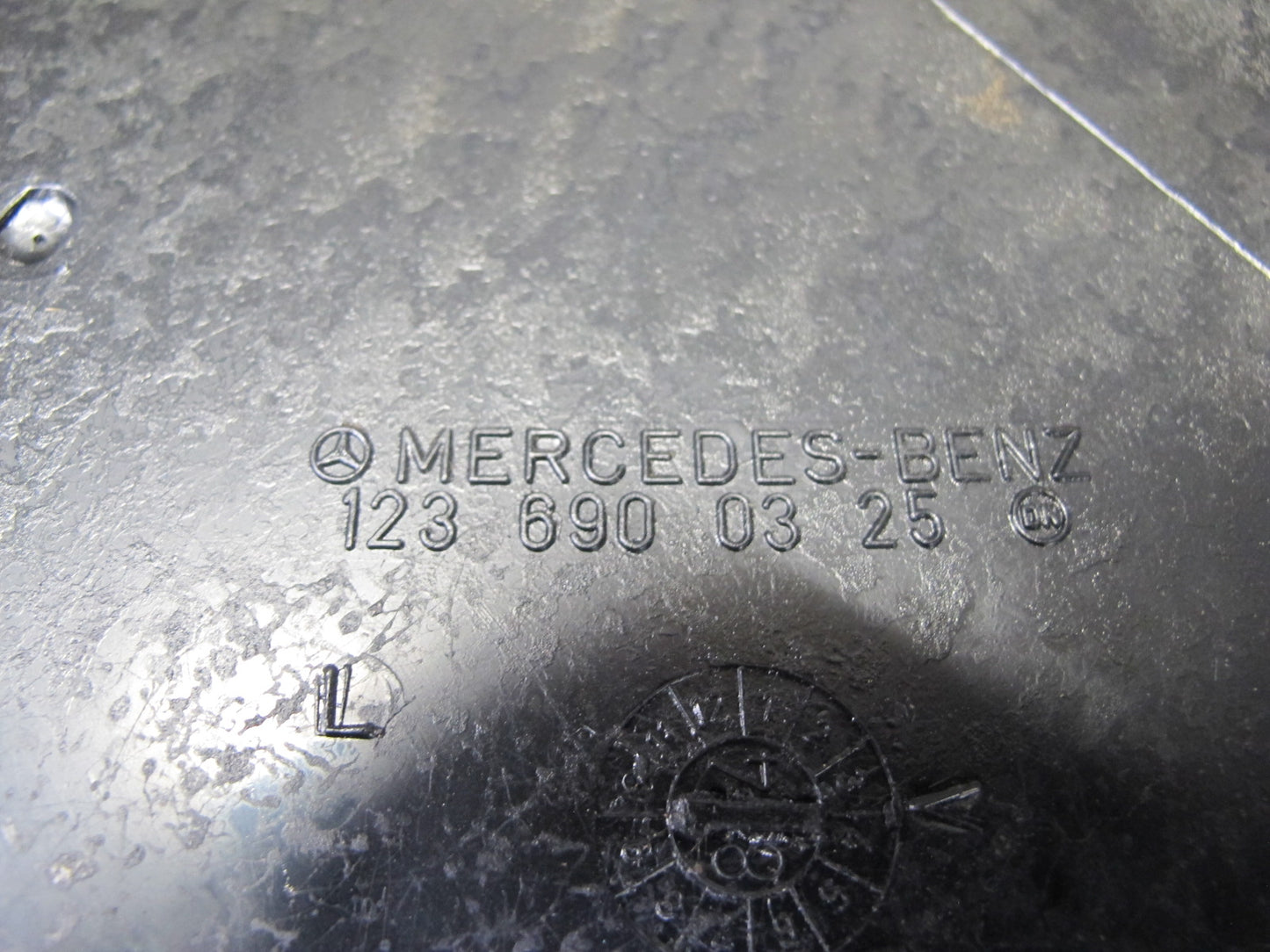 82-85 Mercedes W123 300D Rear Left & Right Interior C Pillar Trim Panel Set OEM