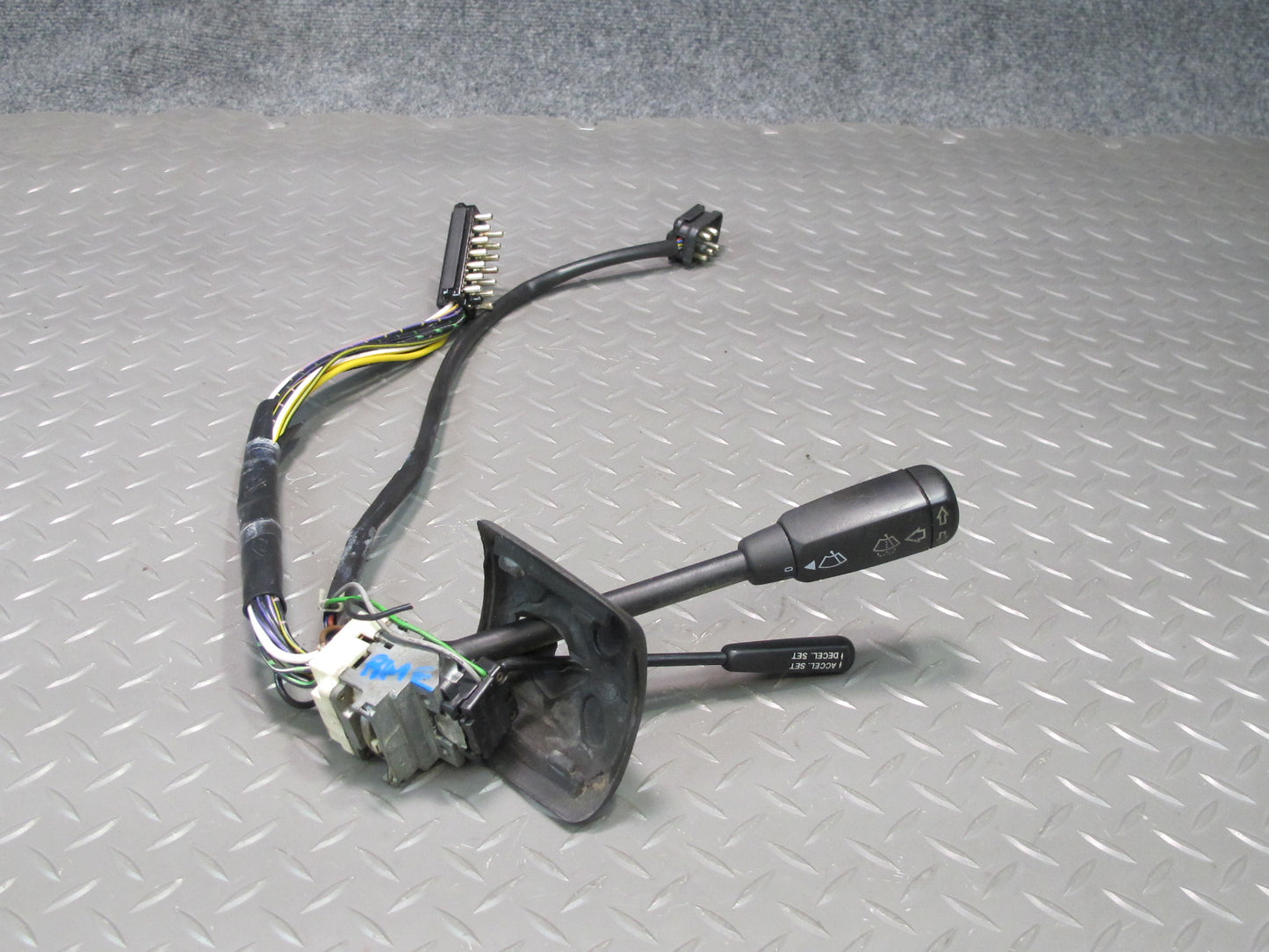 82-85 Mercedes W123 300D Set of 2 Steering Wiper & Cruise Control Switch OEM