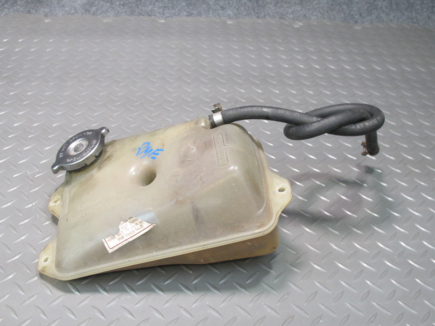 81-85 Mercedes W123 300D Engine Coolant Expansion Overflow Reservoir Tank OEM
