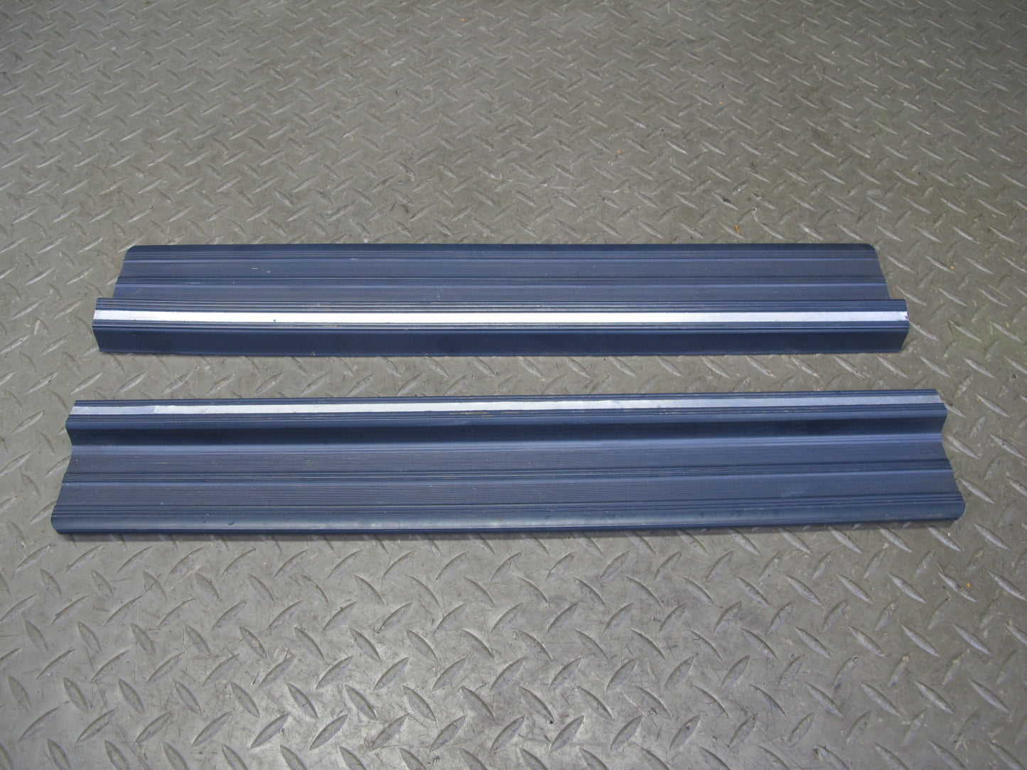82-85 Mercedes W123 Set of 4 Front & Rear Door Scuff Sill Plate Trim Panel OEM