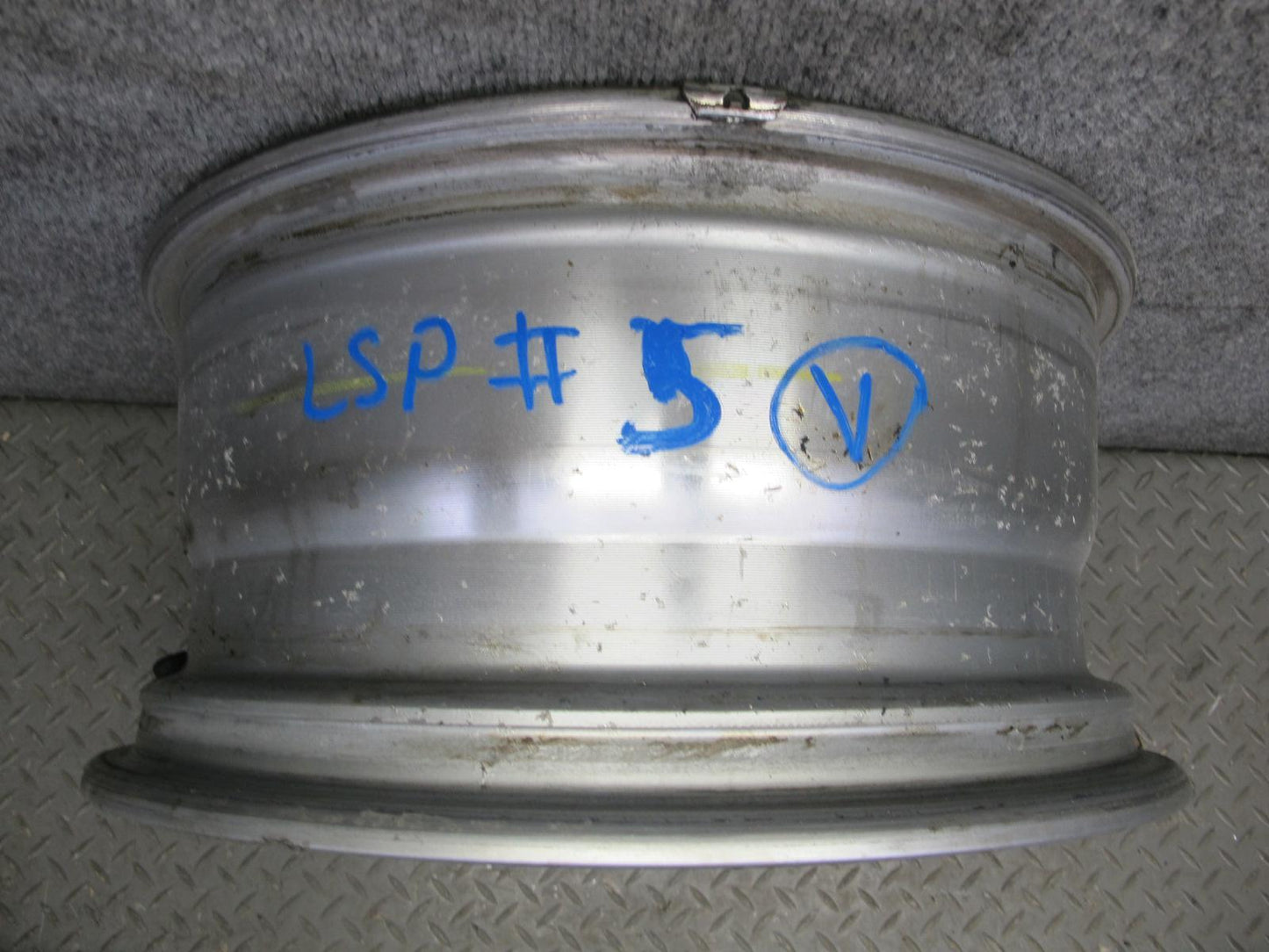 04-06 Lexus UCF30L LS430 Factory 17" R17 Alloy Wheel Rim 17x7.5J ET45 OEM