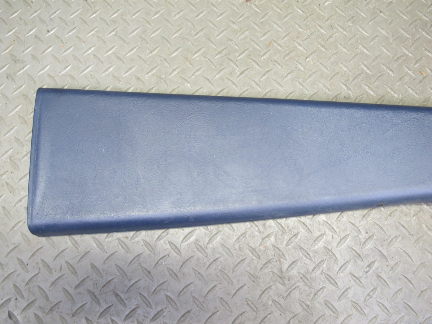 82-85 Mercedes W123 Sedan Left & Right B Pillar Upper Trim Panel Blue Set OEM