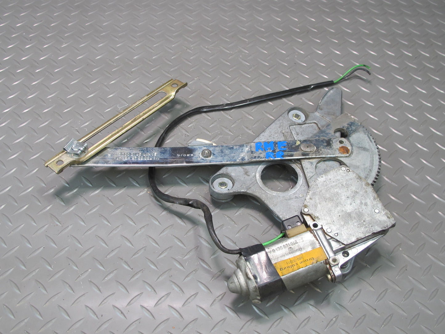 75-85 Mercedes W123 300D Sedan Rear Right Door Window Regulator w Motor OEM
