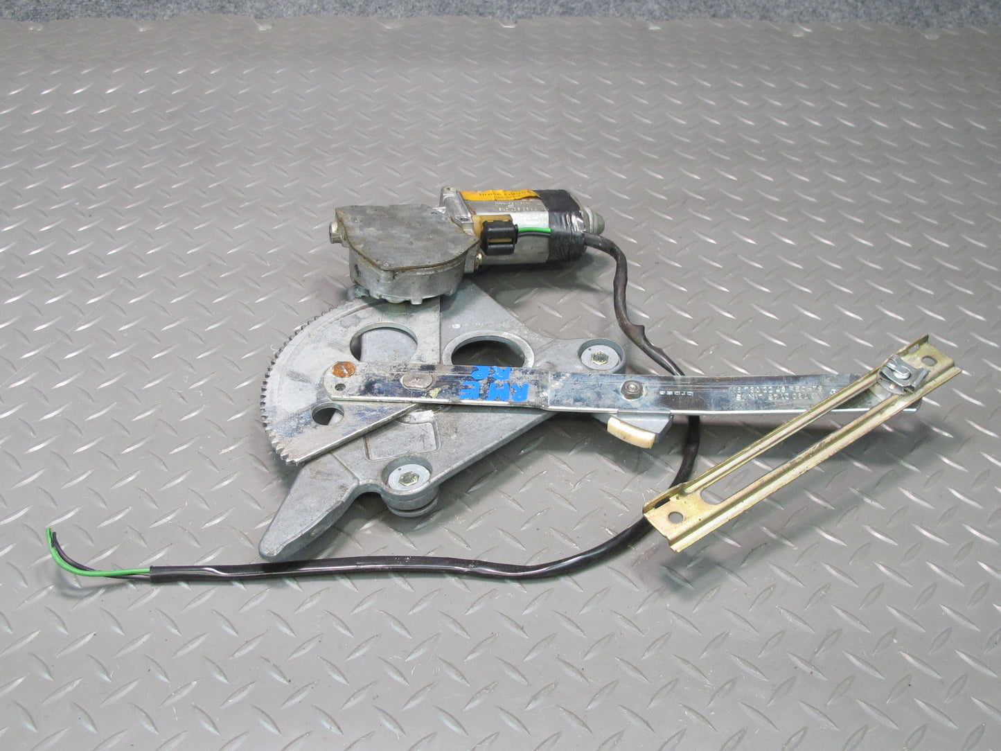 75-85 Mercedes W123 300D Sedan Rear Right Door Window Regulator w Motor OEM