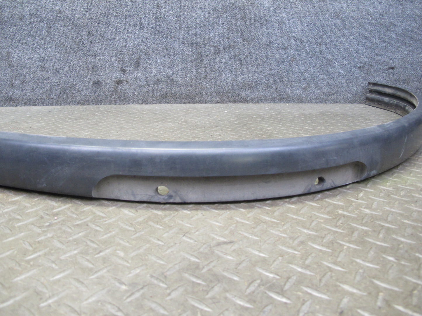 77-85 Mercedes W123 Front Bumper Impact Strip Rubber Trim Cover Pad OEM