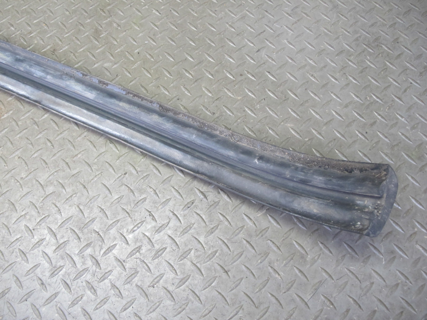 77-85 Mercedes W123 Front Bumper Impact Strip Rubber Trim Cover Pad OEM