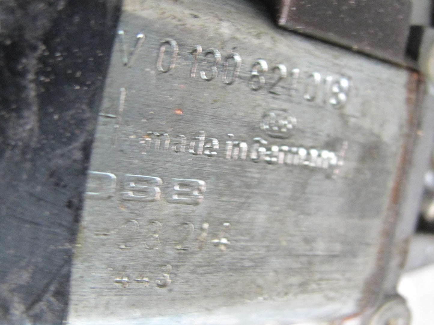 77-85 Mercedes W123 300D Front Left Door Window Regulator w Motor OEM