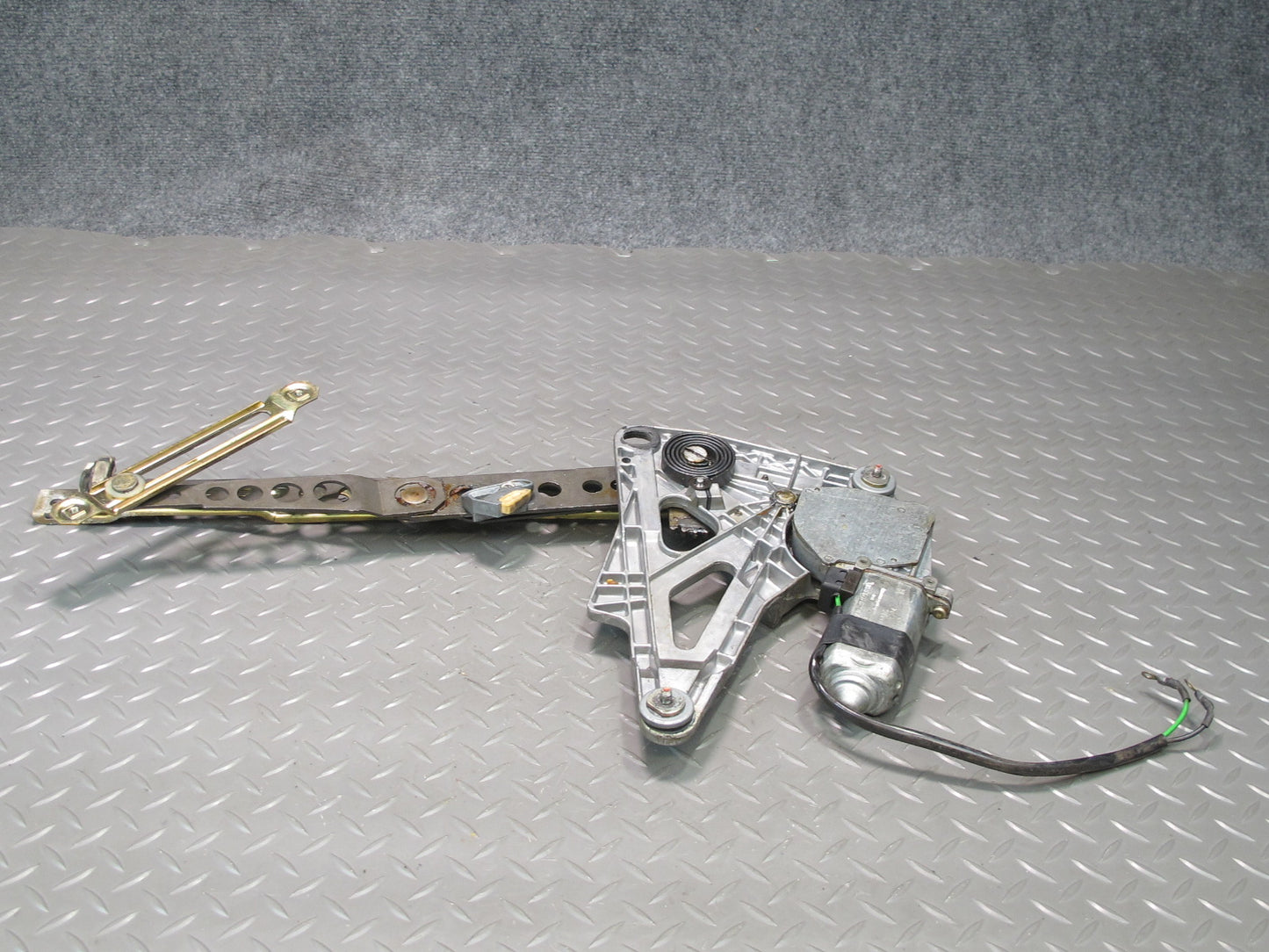 77-85 Mercedes W123 300D Front Left Door Window Regulator w Motor OEM
