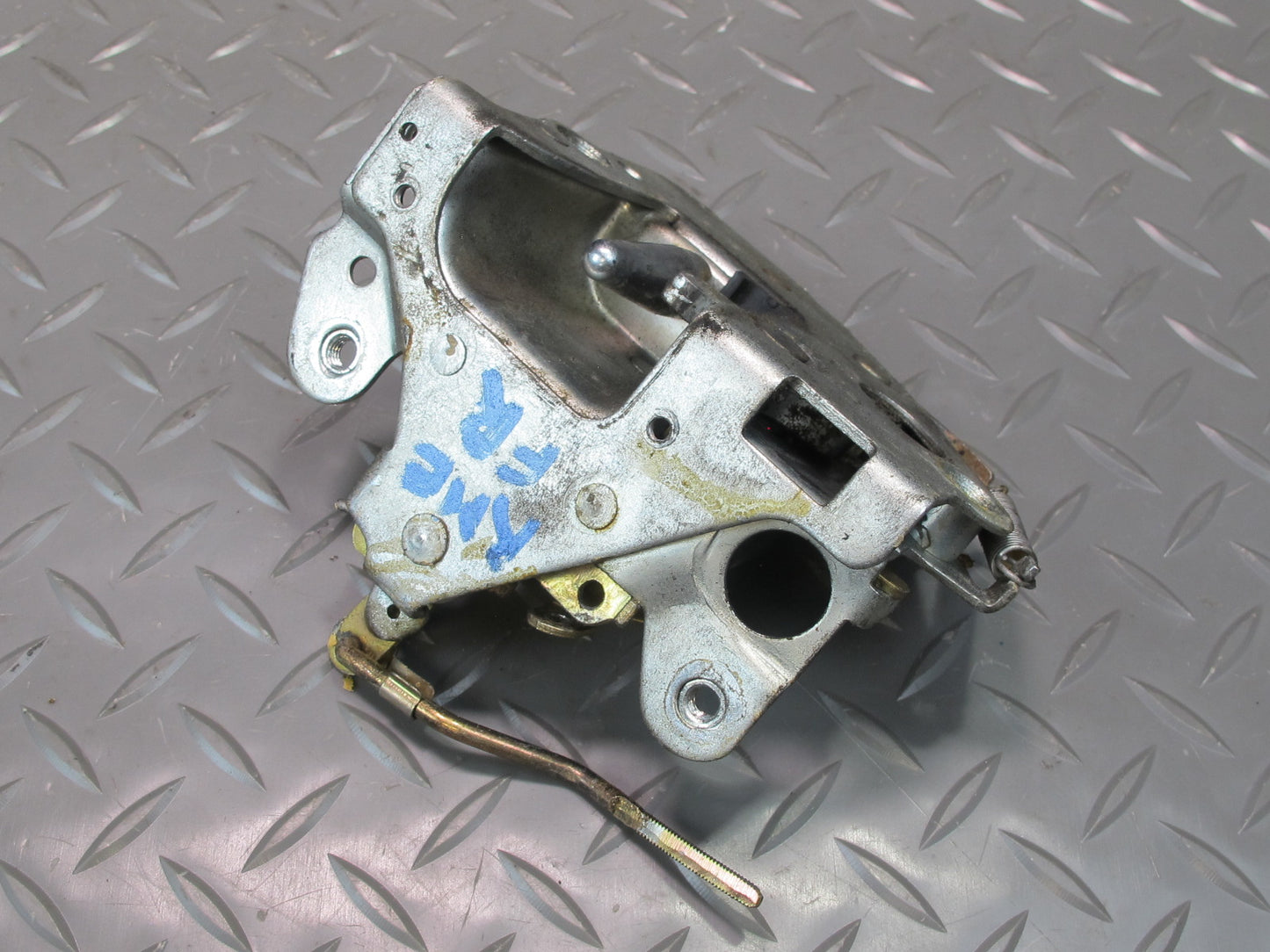 75-85 Mercedes W123 300D Front Right Door Lock Latch OEM