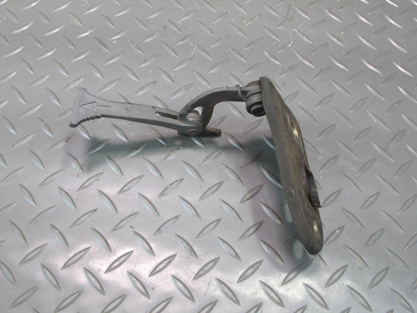 75-85 Mercedes W123 300D Hood Open Release Latch Catch OEM