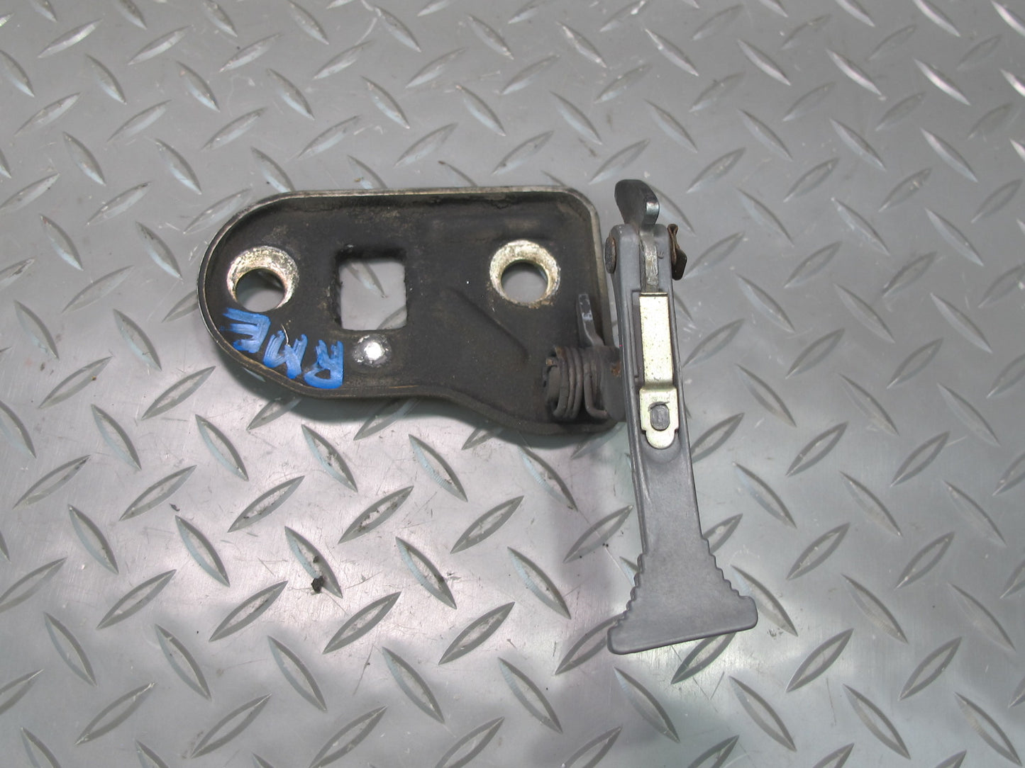 75-85 Mercedes W123 300D Hood Open Release Latch Catch OEM