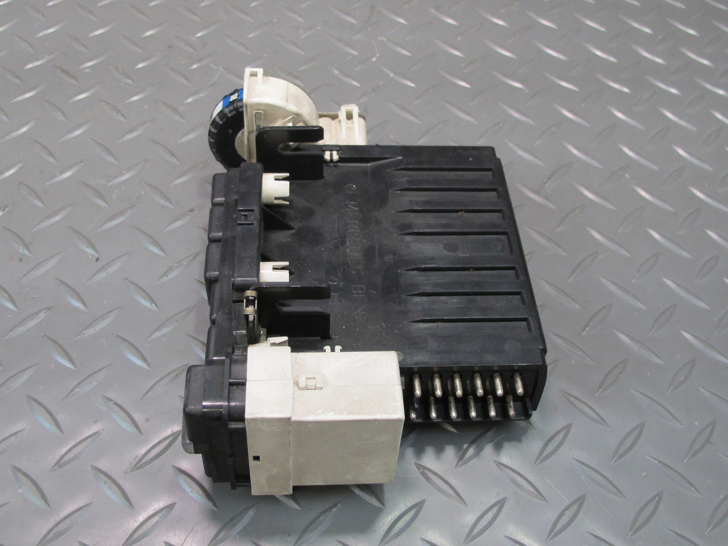 81-85 Mercedes W123 300D A/C Heater Climate Control Switch Panel 1238301285 OEM