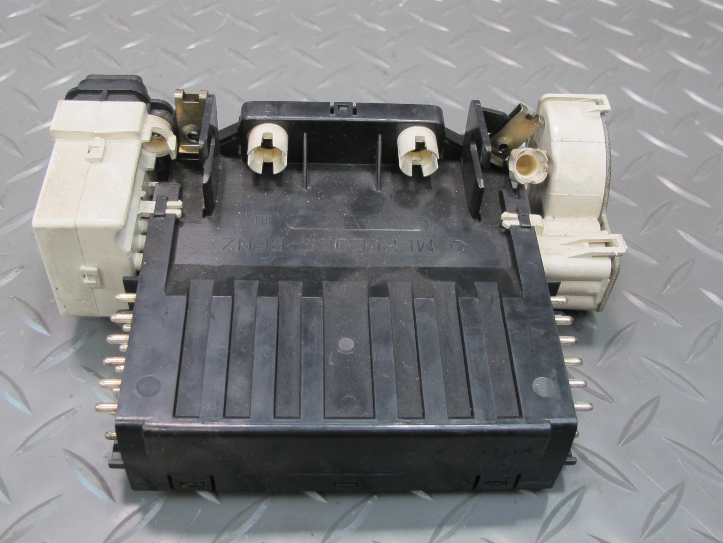 81-85 Mercedes W123 300D A/C Heater Climate Control Switch Panel 1238301285 OEM