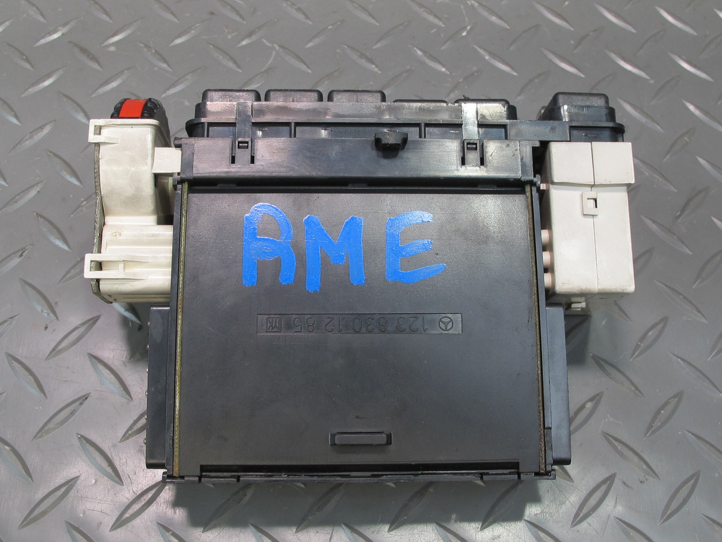 81-85 Mercedes W123 300D A/C Heater Climate Control Switch Panel 1238301285 OEM