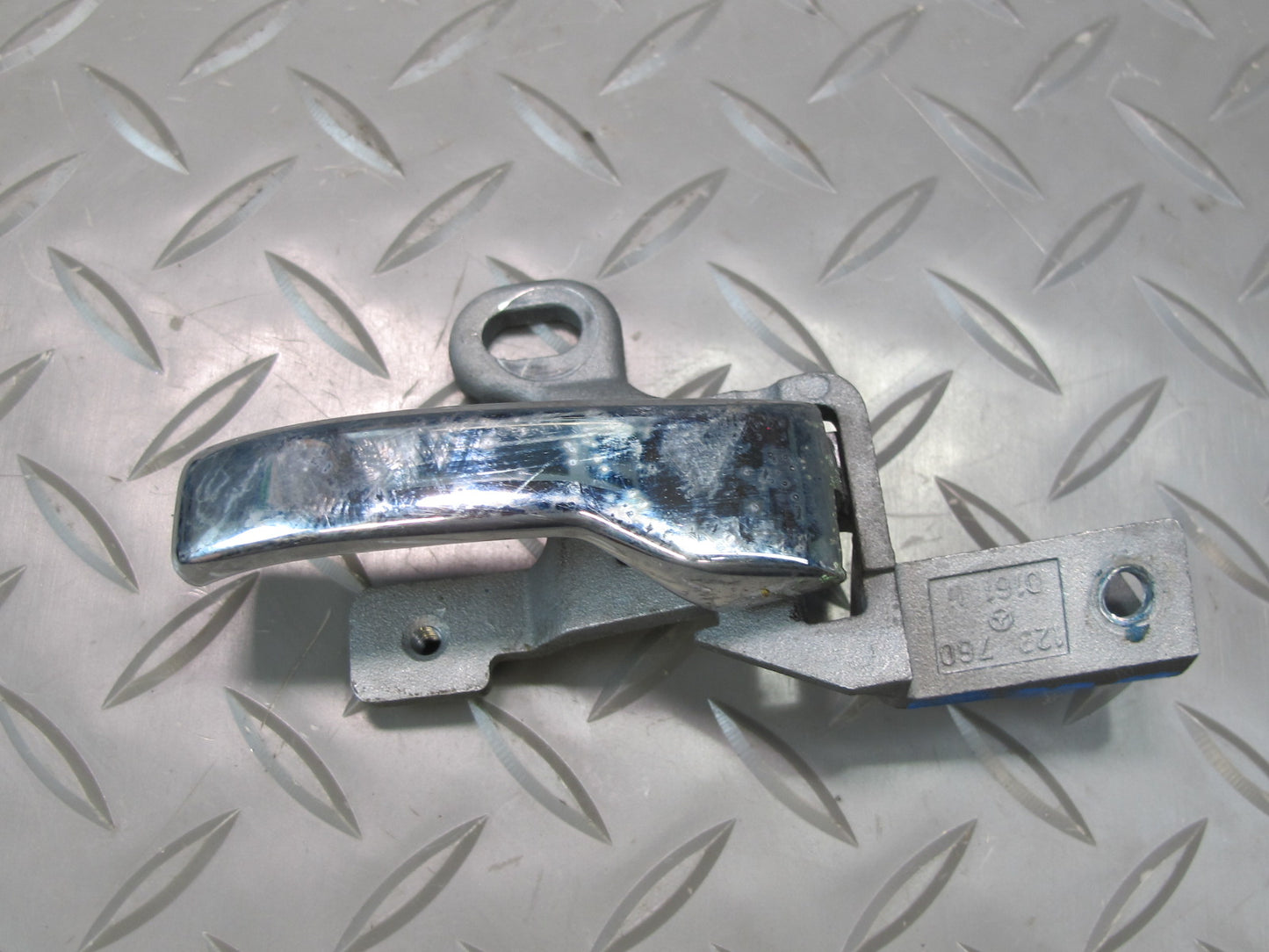 75-85 Mercedes W123 300D Rear Left Door Interior Handle 1237600161 OEM