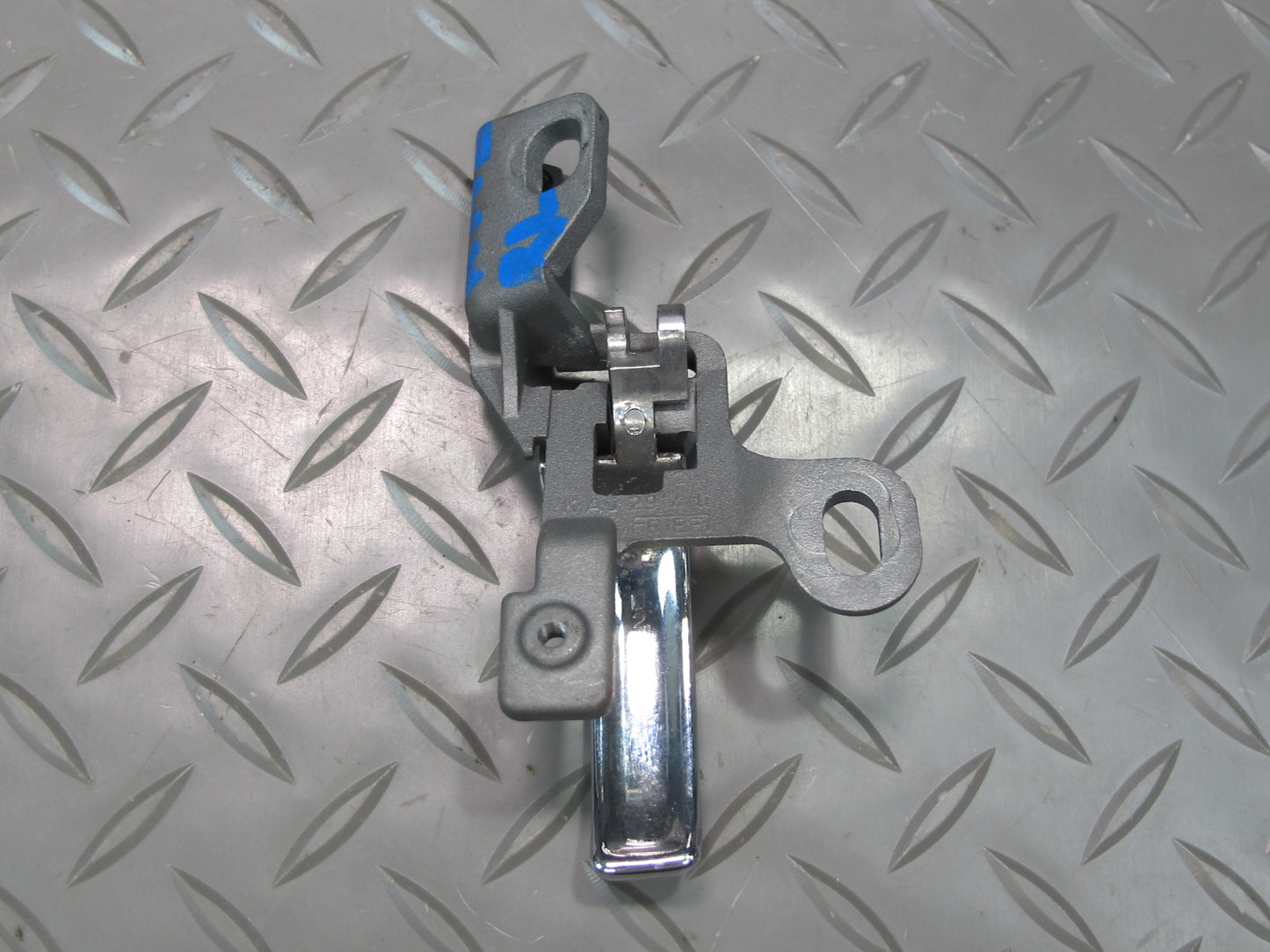 75-85 Mercedes W123 300D Rear Left Door Interior Handle 1237600161 OEM