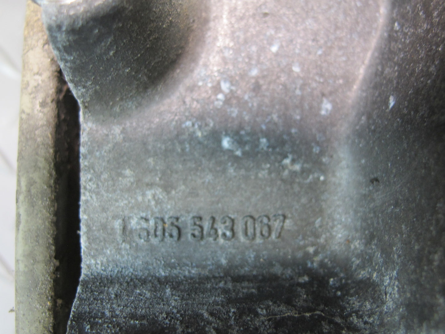 79-85 Mercedes W123 300D Front Right Halogen Headlight Lamp w Trim OEM