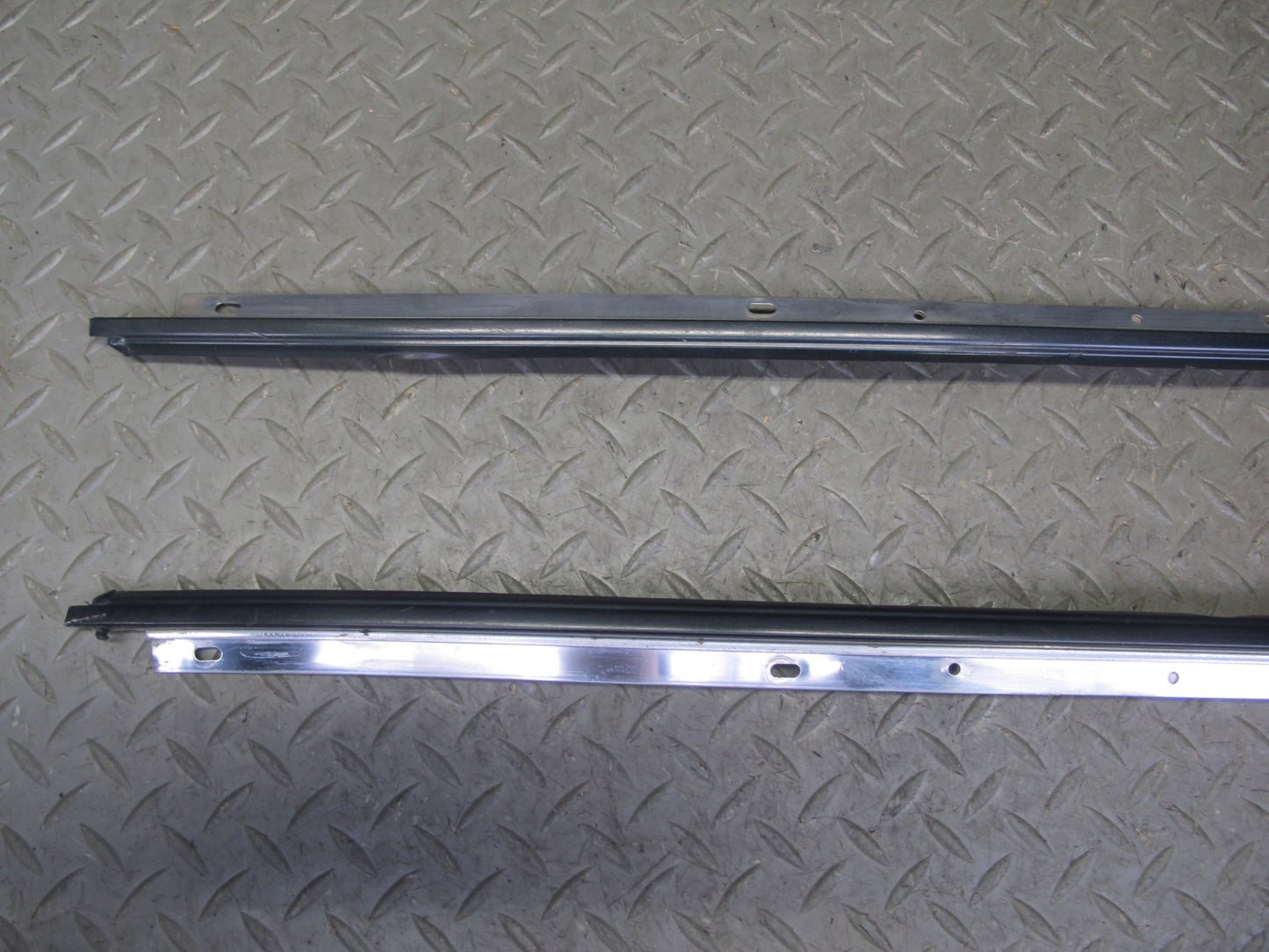 92-00 Lexus UZZ30L SC300 SC400 Set of 2 Front Windshield A Pillar Molding OEM
