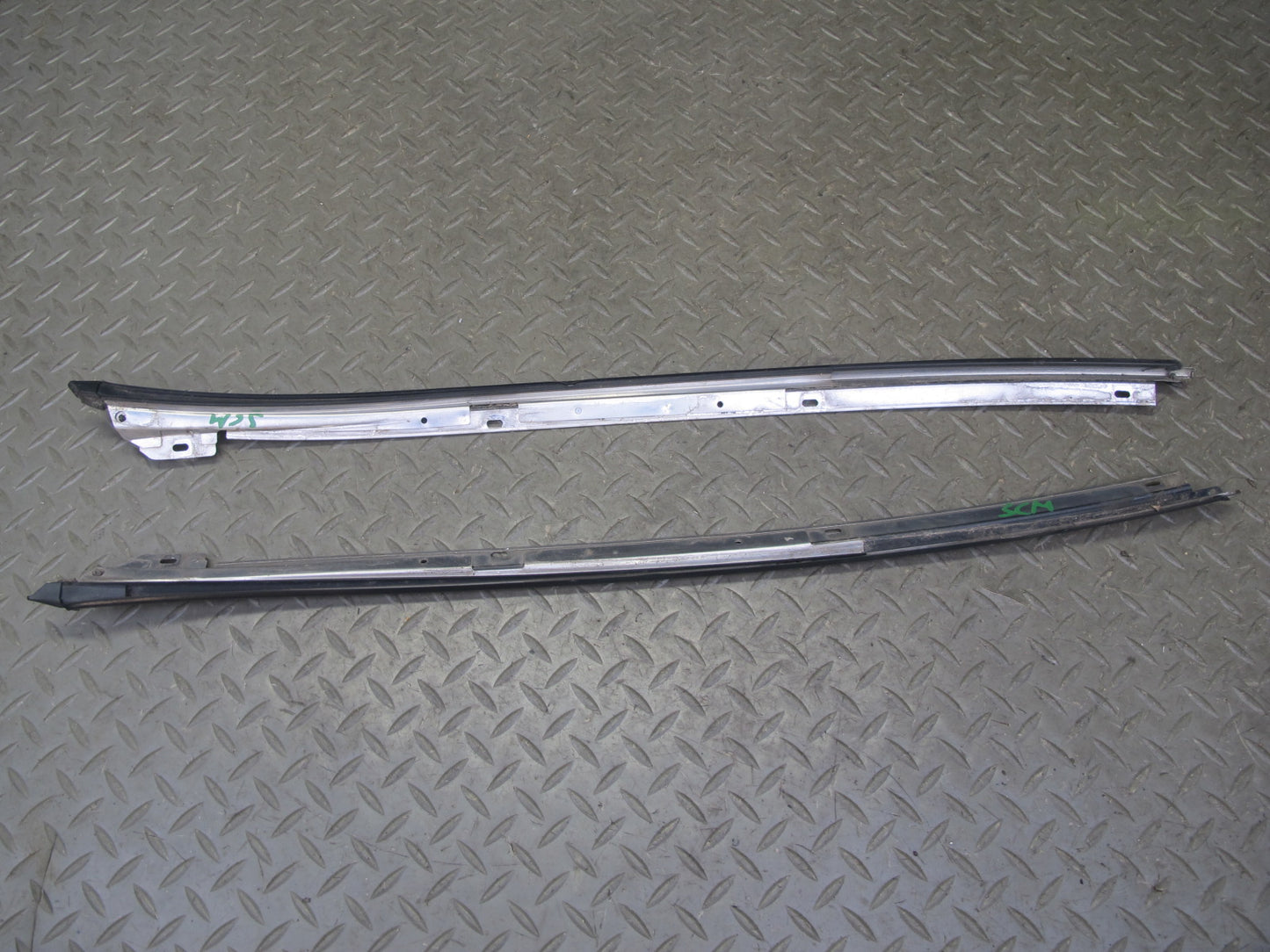 92-00 Lexus UZZ30L SC300 SC400 Set of 2 Front Windshield A Pillar Molding OEM