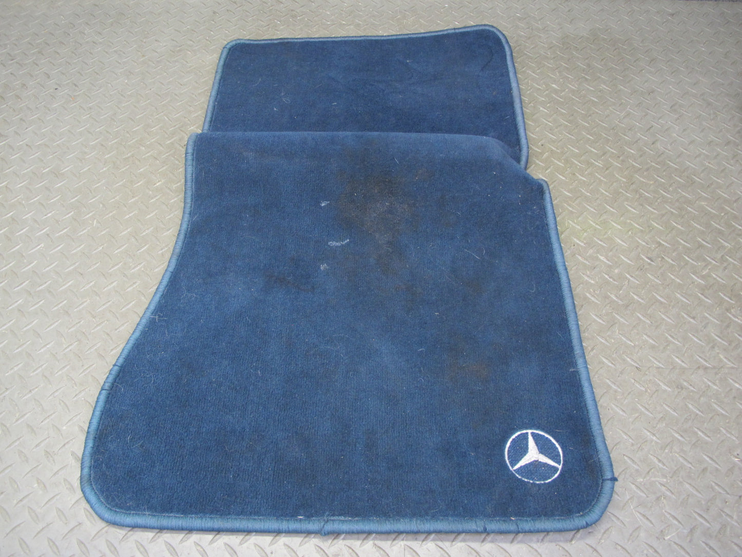 84-85 Mercedes W123 300D Sedan Front & Rear Carpet Floor MAT Cover Blue Set OEM