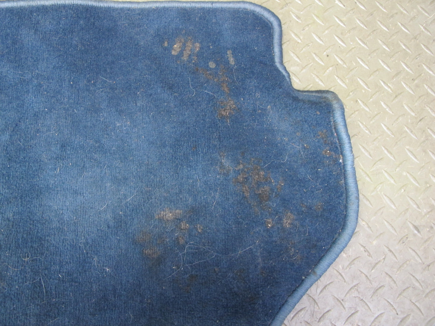 84-85 Mercedes W123 300D Sedan Front & Rear Carpet Floor MAT Cover Blue Set OEM