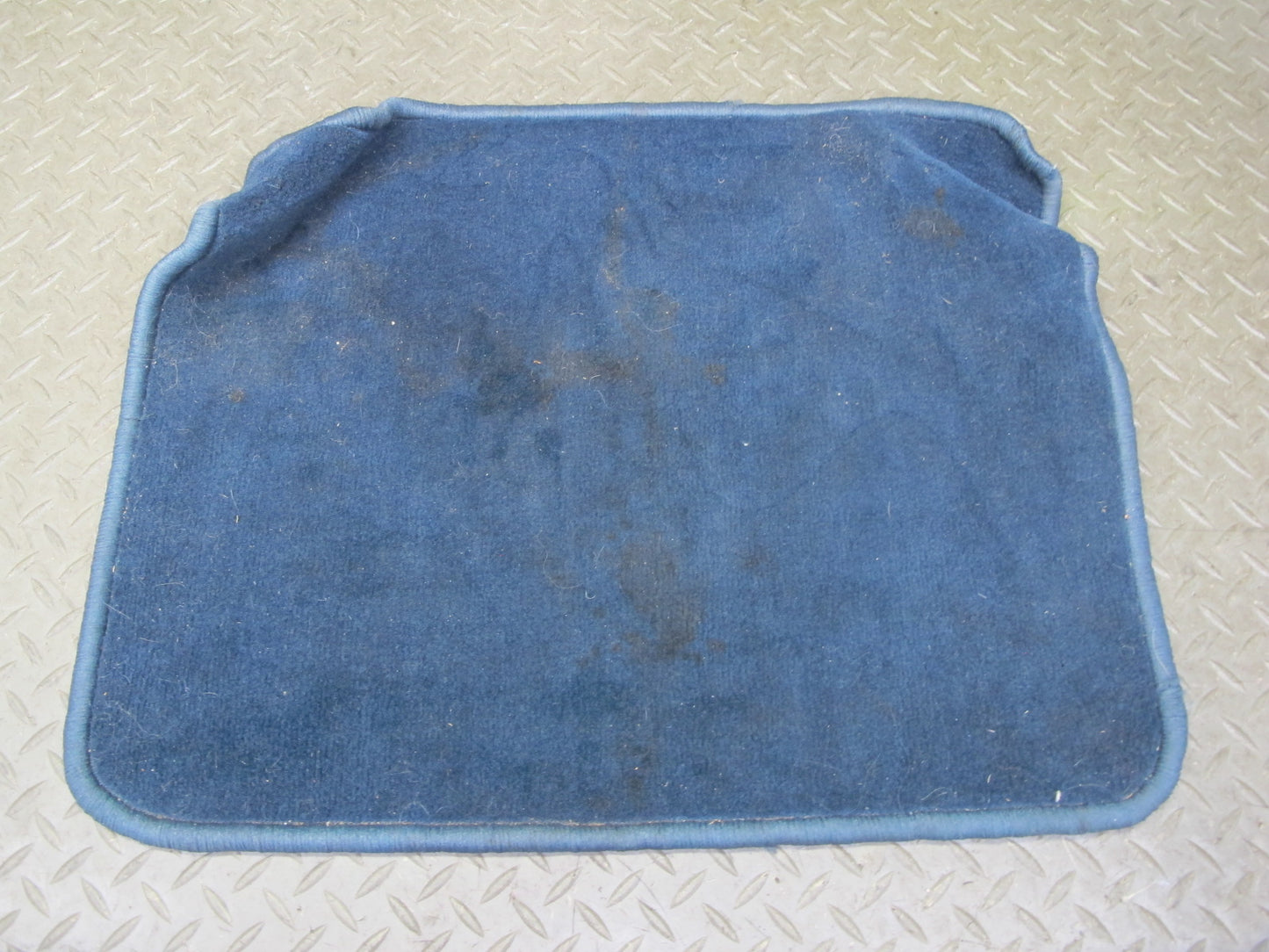 84-85 Mercedes W123 300D Sedan Front & Rear Carpet Floor MAT Cover Blue Set OEM