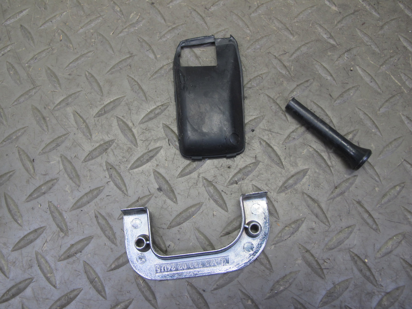 82-85 Mercedes W123 300D Sedan Front L & R Door Interior Trim Cover Blue Set OEM