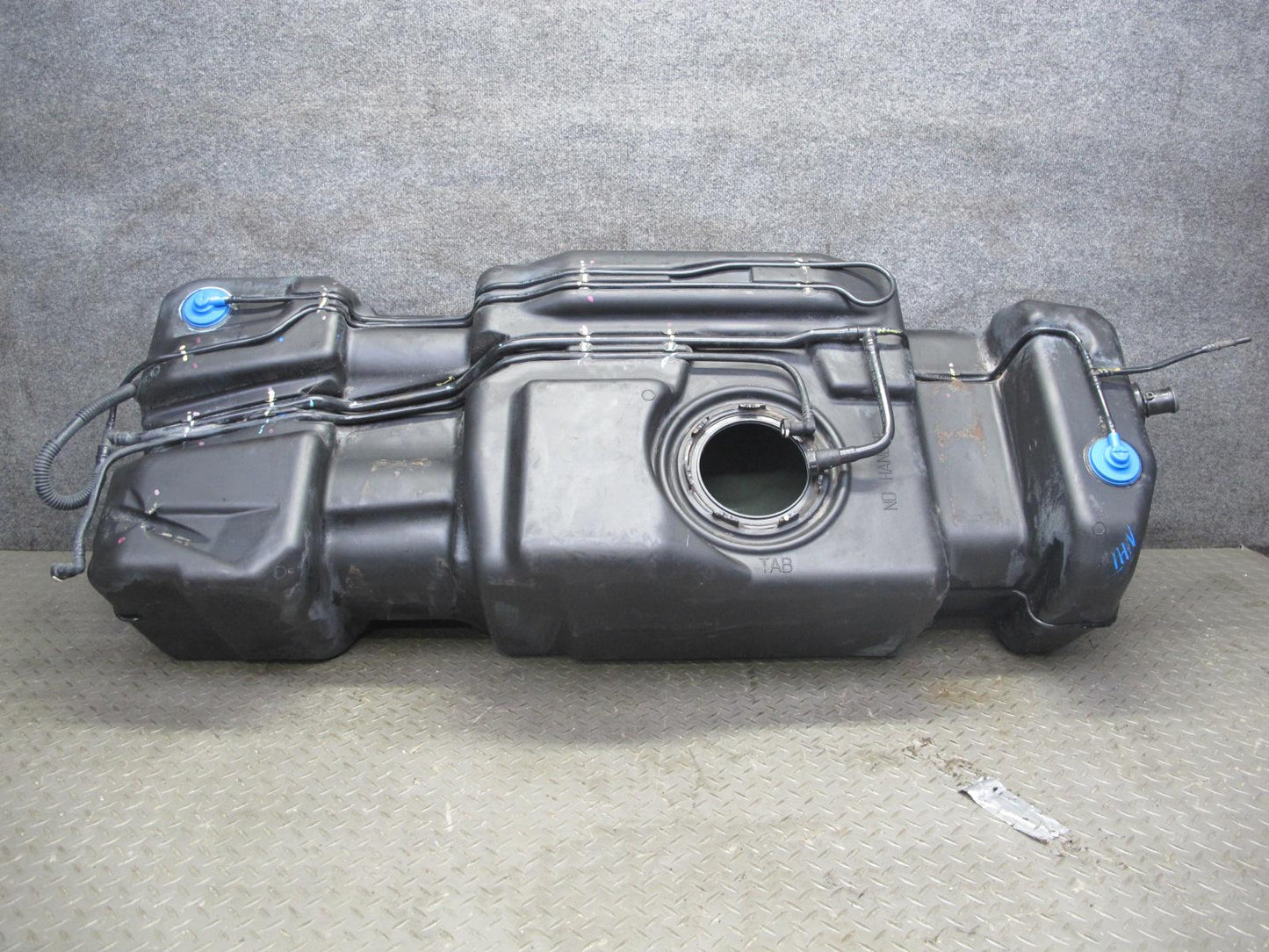 2008 Hummer H2 6.2L Gas Fuel Tank Unit