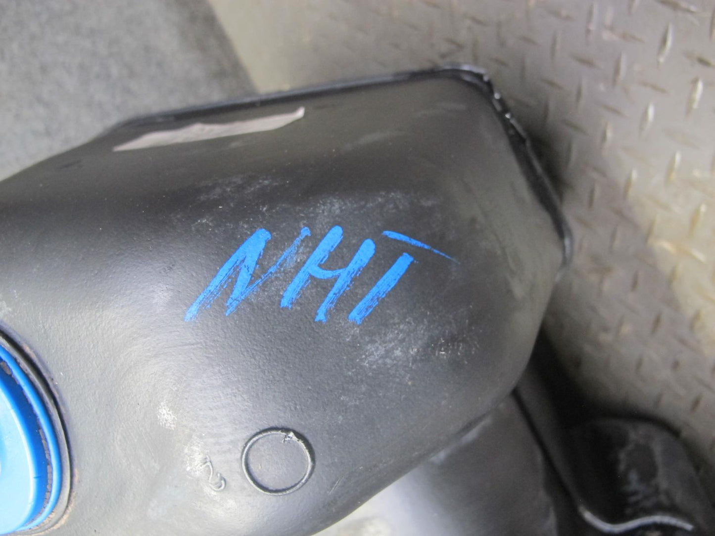 2008 Hummer H2 6.2L Gas Fuel Tank Unit